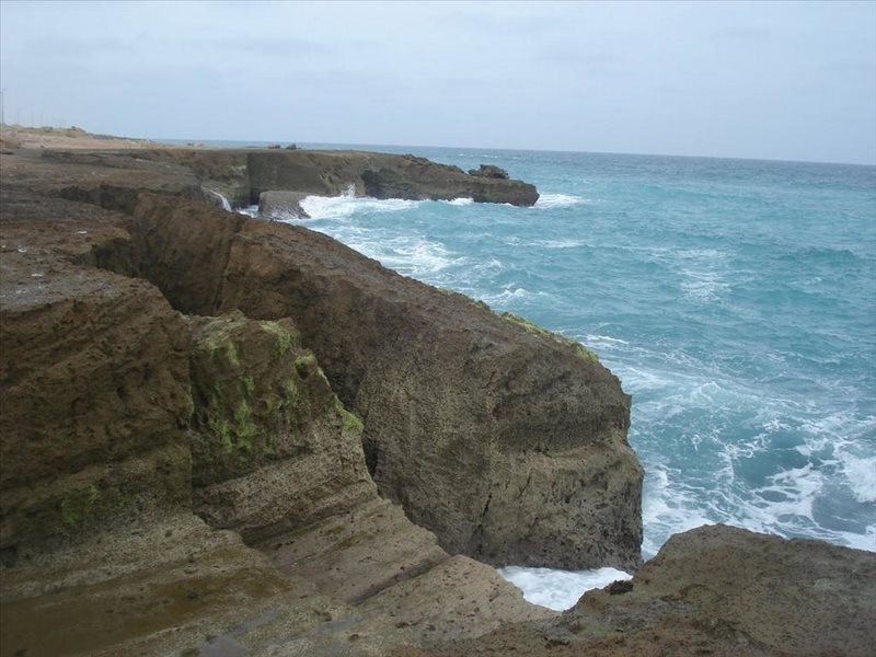 سواحل صخره‌ای را فقط در خلیج فارس می‌توانید پیدا کنید.